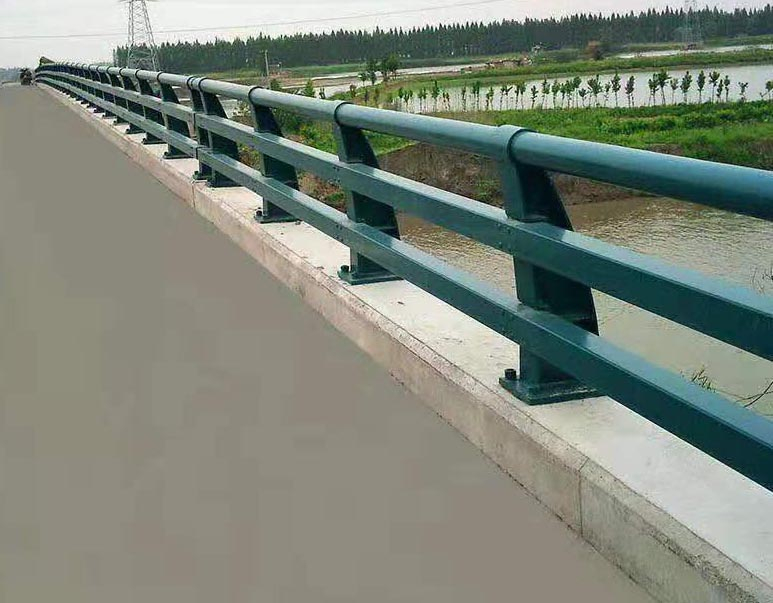 防撞護欄
