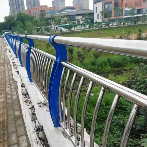 不銹鋼復合管護欄